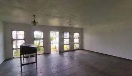 Sobrado Comercial com 4 dormitórios sendo 1 suíte com closet e 3 tipo apartamento - Vila Nossa Senhora da Paz