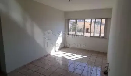 Excelente apartamento residencial com 2 dormitórios no Centro