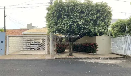 Ótima Casa Residencial ou Comercial no Jardim Bosque Vivendas