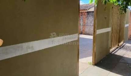 Ótima casa Residencial para Venda - 2 Dormitórios / Loteamento Parque Nova Esperança