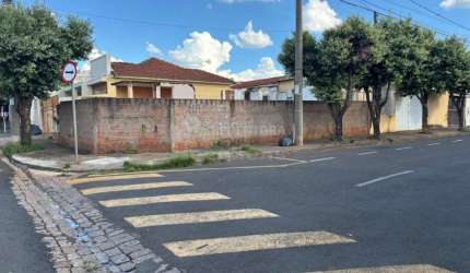 Terreno no Bairro Boa Vista  242,00m².