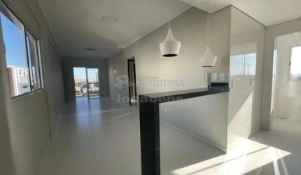Apartamento com 2 dormitórios, nunca habitado no bairro Bom Jardim.