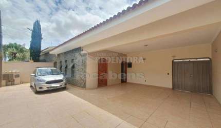Casa Padrão em São José do Rio Preto
