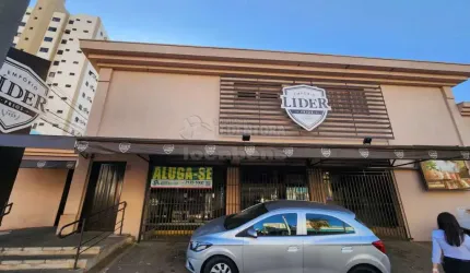Casa Comercial - Localizado na Avenida Bady Bassitt / Rubião Junior