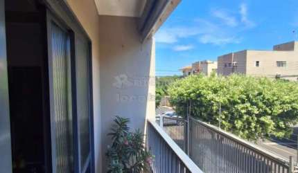 Apto na Região da Anchieta - Dista 2 quadras da Philadelpho, sombra 3 dorms, com 1 apto, sala com sacada, 2 vagas