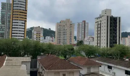 Apartamento em Gonzaga - Santos, SP