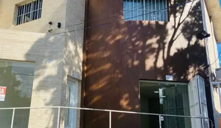 Casa Comercial em Marapé - Santos: 180m² à Venda