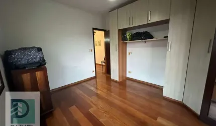 Compre Casa tipo Sobrado Super Espaçoso em  São Vicente