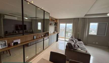 Venda de Apartamento em Macuco - Santos: 2 Dormitórios, 81m²