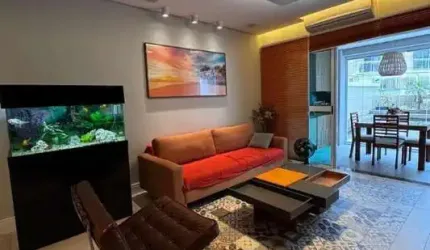 Luxuoso Apartamento em Gonzaga, Santos - 256m² por R$ 1.490.000,00