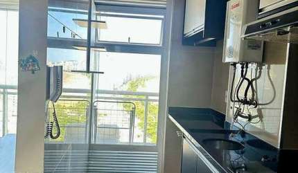 APARTAMENTO EM JOSÉ MENINO - 70m², VISTA PARA A PRAIA