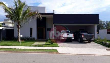 Casa com 3 dormitórios à venda, 350 m² por R$ 2.800.000,00 - Condomínio Chácara Ondina - Sorocaba/SP