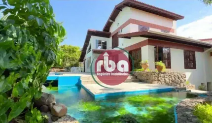 Belíssima casa com maravilhoso paisagismo