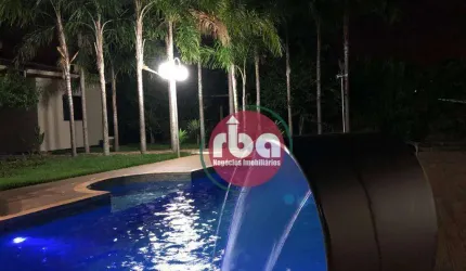 Belo imóvel com 4 dormitórios no Condomínio Terras de Mont Serrat em Salto