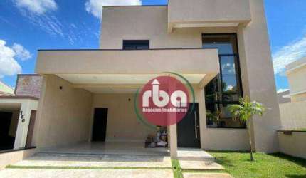 Belíssima casa assobradada no Condomínio Mont Blanc em Itu