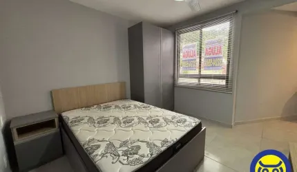 Studio Mobiliado no Centro