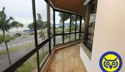 Apartamento com 03 dormitórios na Beira Mar