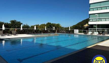 Apartamento com 2 dormitórios no Santinho