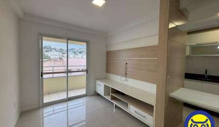 Apartamento com 02 dormitórios em São Jose