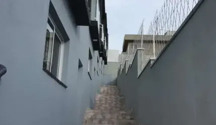 Casa com 2 quartos à venda na Vila São Paulo, Mogi das Cruzes  por R$ 299.000