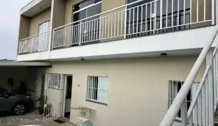 Casa com 3 quartos à venda na Vila Lavínia, Mogi das Cruzes  por R$ 650.000