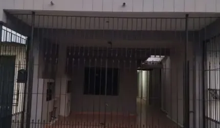 Casa com 2 quartos à venda no Jardim Leymar, Suzano , 155 m2 por R$ 200.000