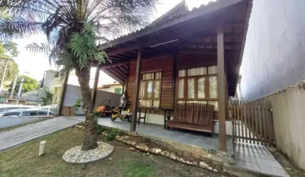 Casa em condomínio fechado com 2 quartos à venda na Cidade Parquelandia, Mogi das Cruzes  por R$ 950.000