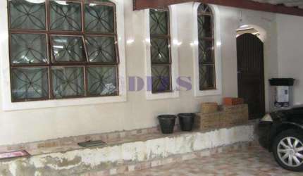 Casa para Venda em Sorocaba, Central Parque Sorocaba, 5 dormitórios, 2 suítes, 3 banheiros, 3 vagas