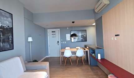 Apartamento Mobiliado e Decorado à Venda no Caminho das Árvores, 1 suíte, 45 m², armários