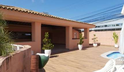 Casa à Venda no Condomínio Horto Park –140 m² - 2/4 -1 suíte - Espaço gourmet - 1 vaga - Armários planejados