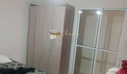 Casa à venda na Vila Gilda com 2 Dormitórios