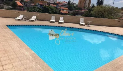 Apartamento à venda na Vila Carmosina