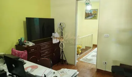 Casa à venda no Parque Santo Antônio com 2 Dormitórios
