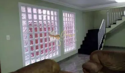 Casa a Venda em Jardim Rincão com 3 Dormitórios