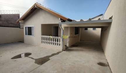 Casa à venda, Reformada com quintal no Mary Dota.