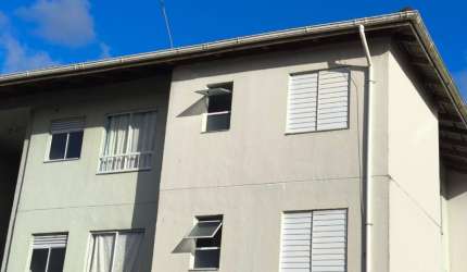 APARTAMENTO REFORMADO COM VAGA DE GARAGEM
