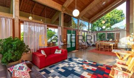 SMPW Park Way Casa 5 Quartos 3 Suítes 4 Vagas Lote 2.689,00 m² Útil 2.072,00 m²