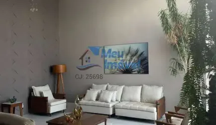 Quadra 5 Arniqueiras Casa 4 Quartos 2 Suítes 3 Vagas Escritório Lazer Piscina