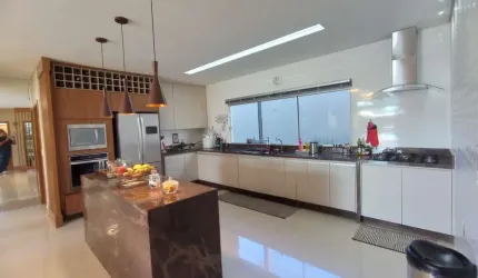 Residencial Ouro Verde Ponte Alta Norte Gama 3 Quartos 2 Suítes 4 Vagas 500m²
