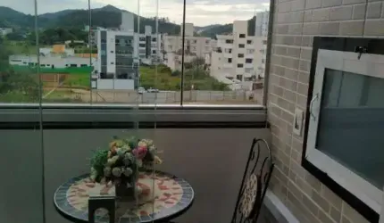 Apartamento com 2 dormitórios à venda, 65 m² por R$ 500.000 - Centro - Camboriú/SC