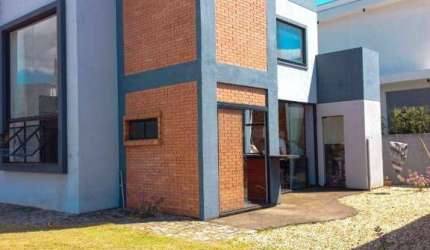 Casa com 3 dormitórios à venda, 260 m² por R$ 2.300.000 - Centro - Camboriú/SC