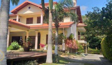 Casa com 4 dormitórios à venda, 351 m² por R$ 5.900.000,00 - Praia das Taquaras - Balneário Camboriú/SC