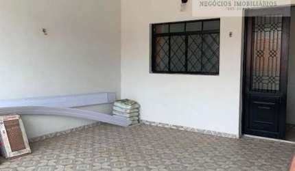 Casa 4 dormitórios ou + para Venda em Jundiaí, Tulipas, 4 dormitórios, 2 banheiros, 2 vagas
