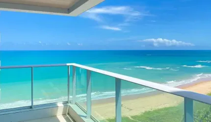 Apartamento Beira mar com 4 Suítes 196 m² em Guaxuma, Maceió