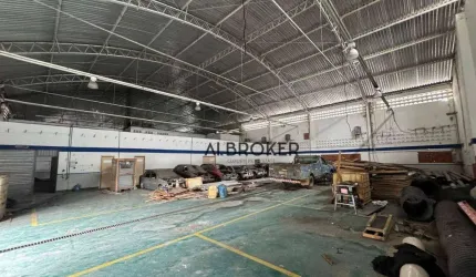 Próximo ao aeroporto  e BR116 Galpão para alugar, 2200 m² por R$ 63.559/mês - Dias Macedo - Fortaleza/CE