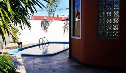 Casa à venda com 4 quartos 1 suíte, 360m² em Real Parque São José