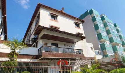 Casa em Condomínio para Venda em Teresópolis, Alto, 5 dormitórios, 3 suítes, 3 banheiros, 3 vagas