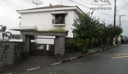 Sobrado com 4 dormitórios para alugar, 520 m² por R$ 9.000,00/mês - Condomínio Arujazinho IV - Arujá/SP