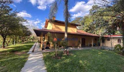Haras com 8 dormitórios, 24000 m² - venda por R$ 3.000.000,00 ou aluguel por R$ 18.000,00/mês - Cachoeira - Atibaia/SP
