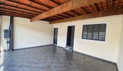Casa com 2 dormitórios à venda, 95 m² por R$ 390.000,00 - Alvinópolis - Atibaia/SP